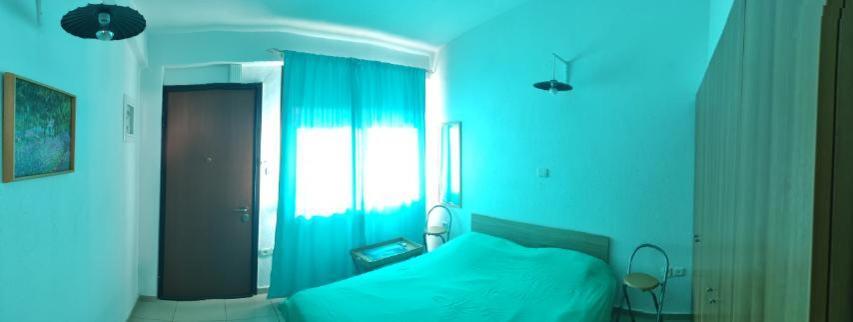 Holiday home Sunny 30m From The *