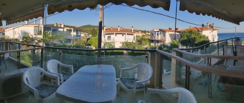 Casa vacanze Sunny 30m From The Gerakini